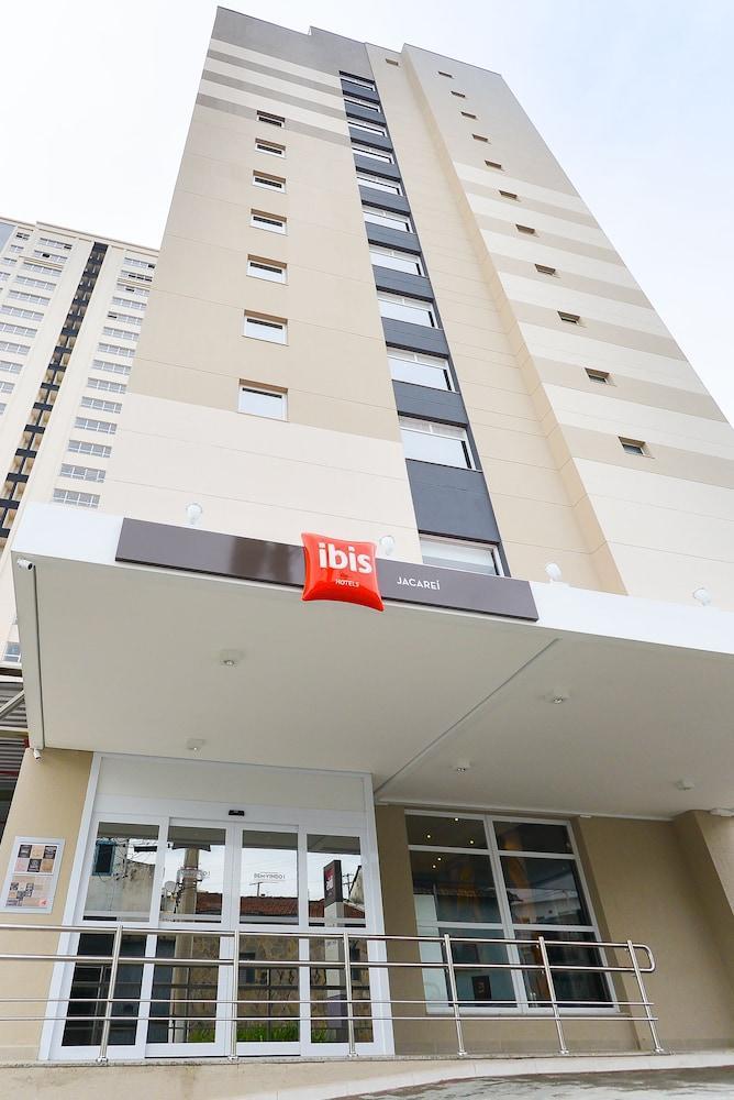 ホテル Ibis Jacareí エクステリア 写真