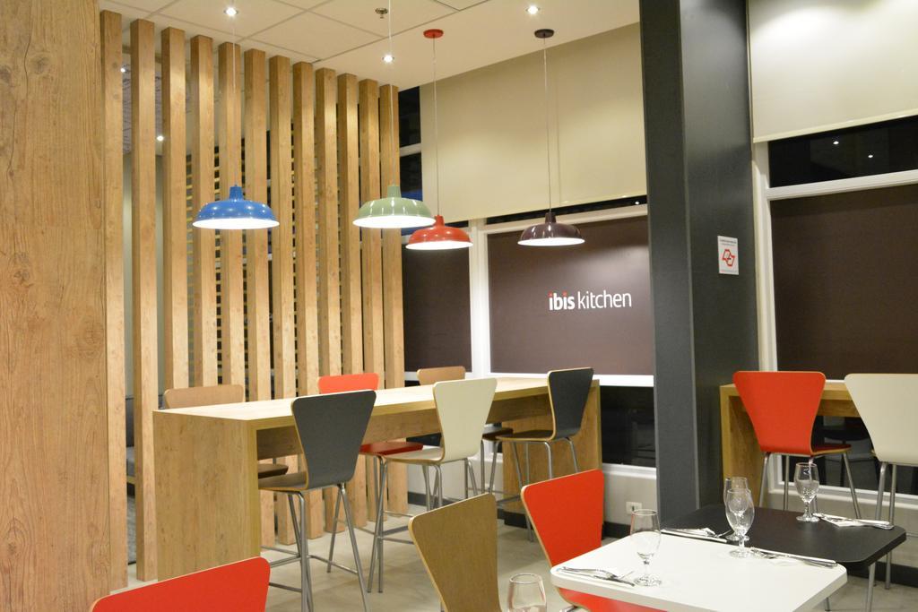 ホテル Ibis Jacareí エクステリア 写真