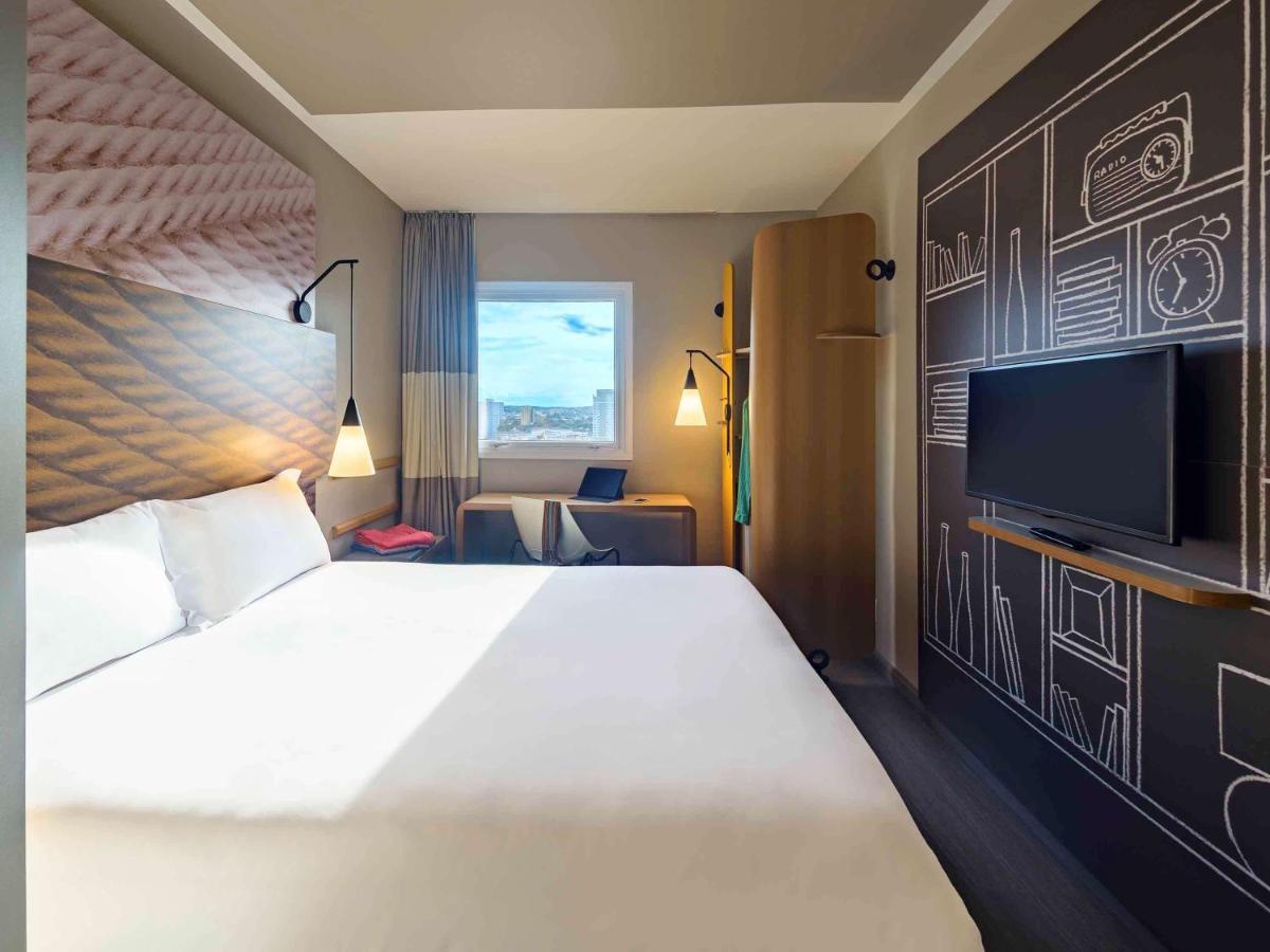 ホテル Ibis Jacareí エクステリア 写真